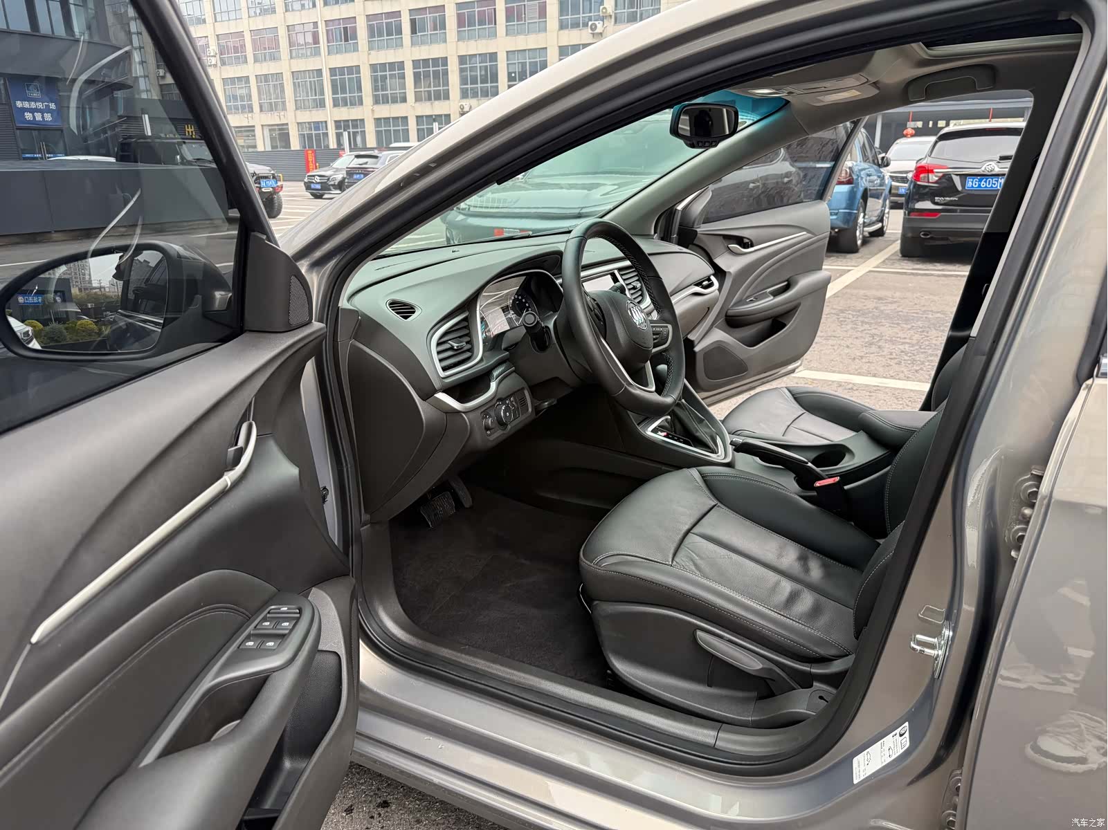 Buick V, 2019 12