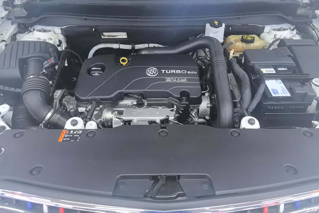Buick Envision Plus, 2019 10