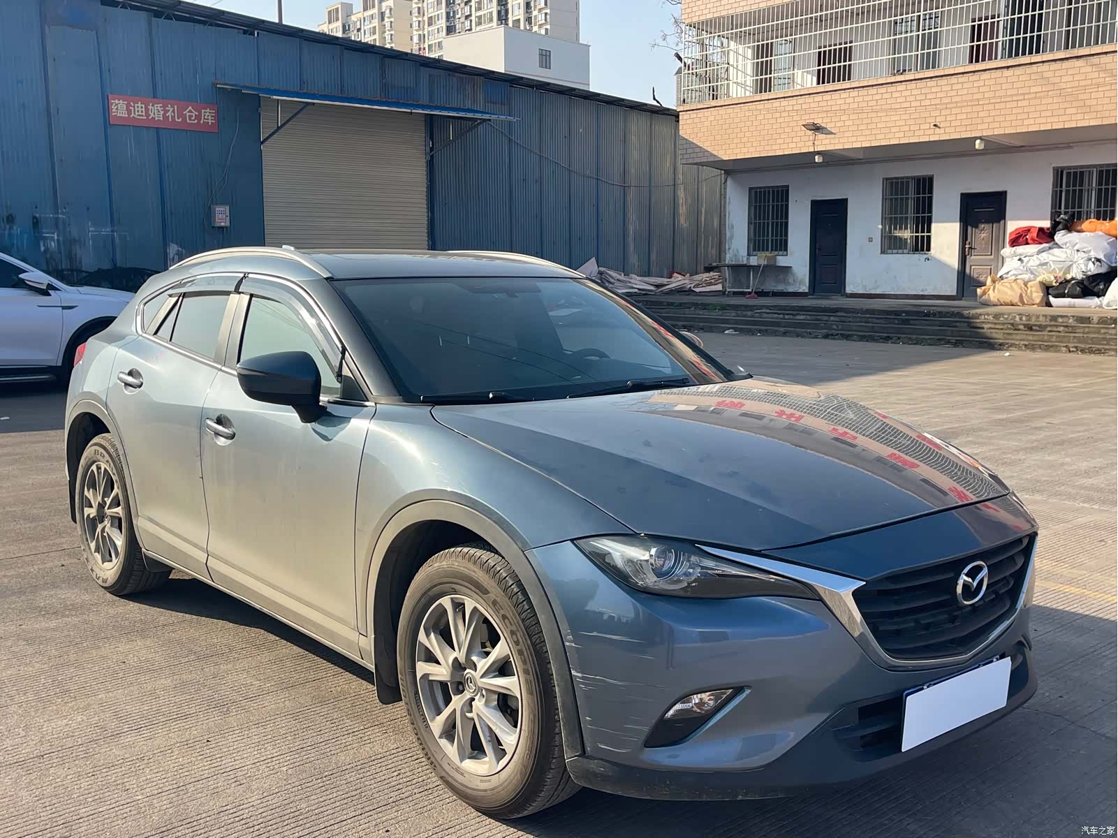Mazda CX-4, 2017 3