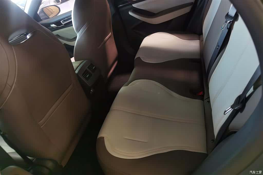 BYD Qin, 2023 11
