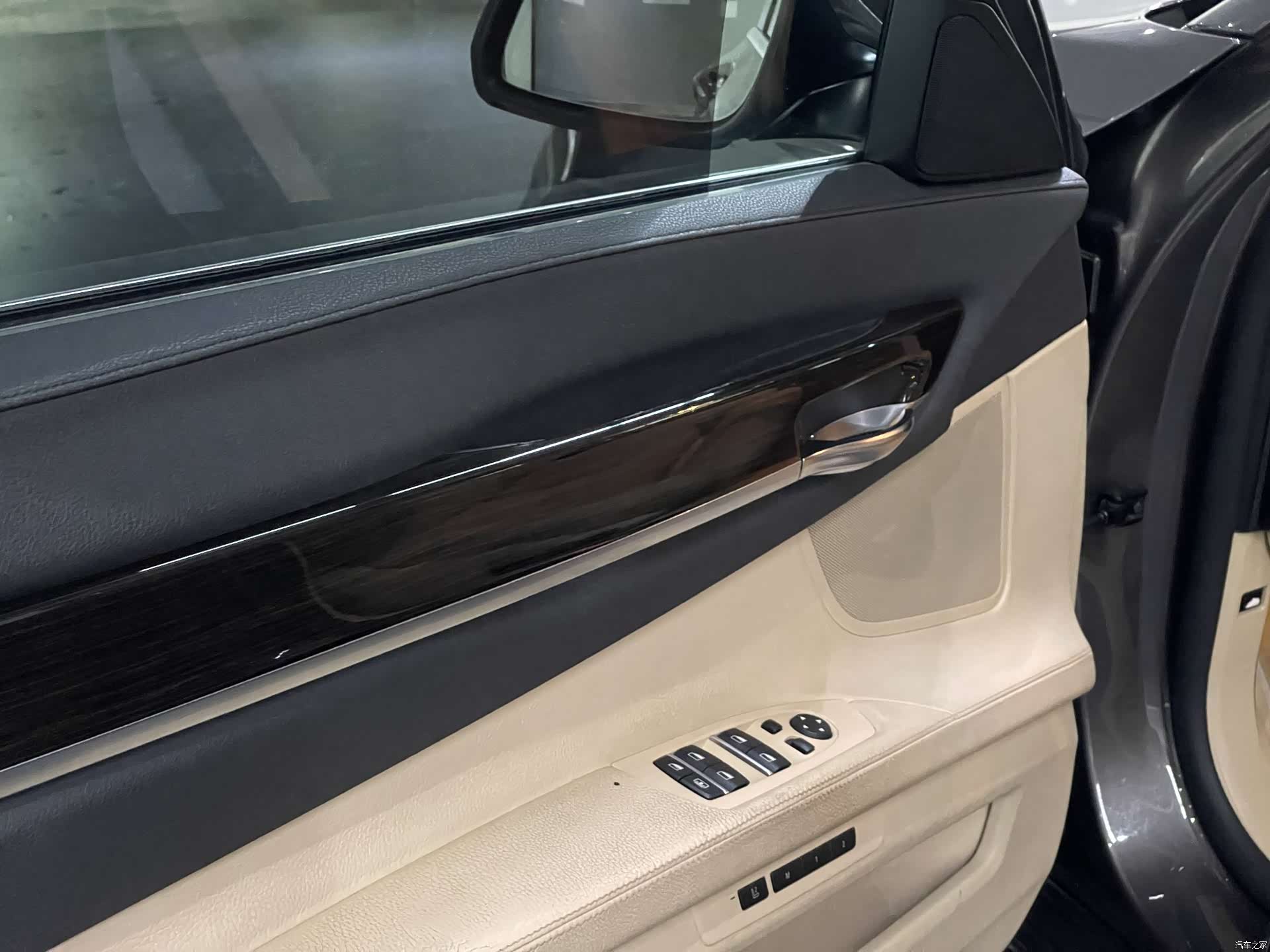 BMW 7 Series, 2013 22