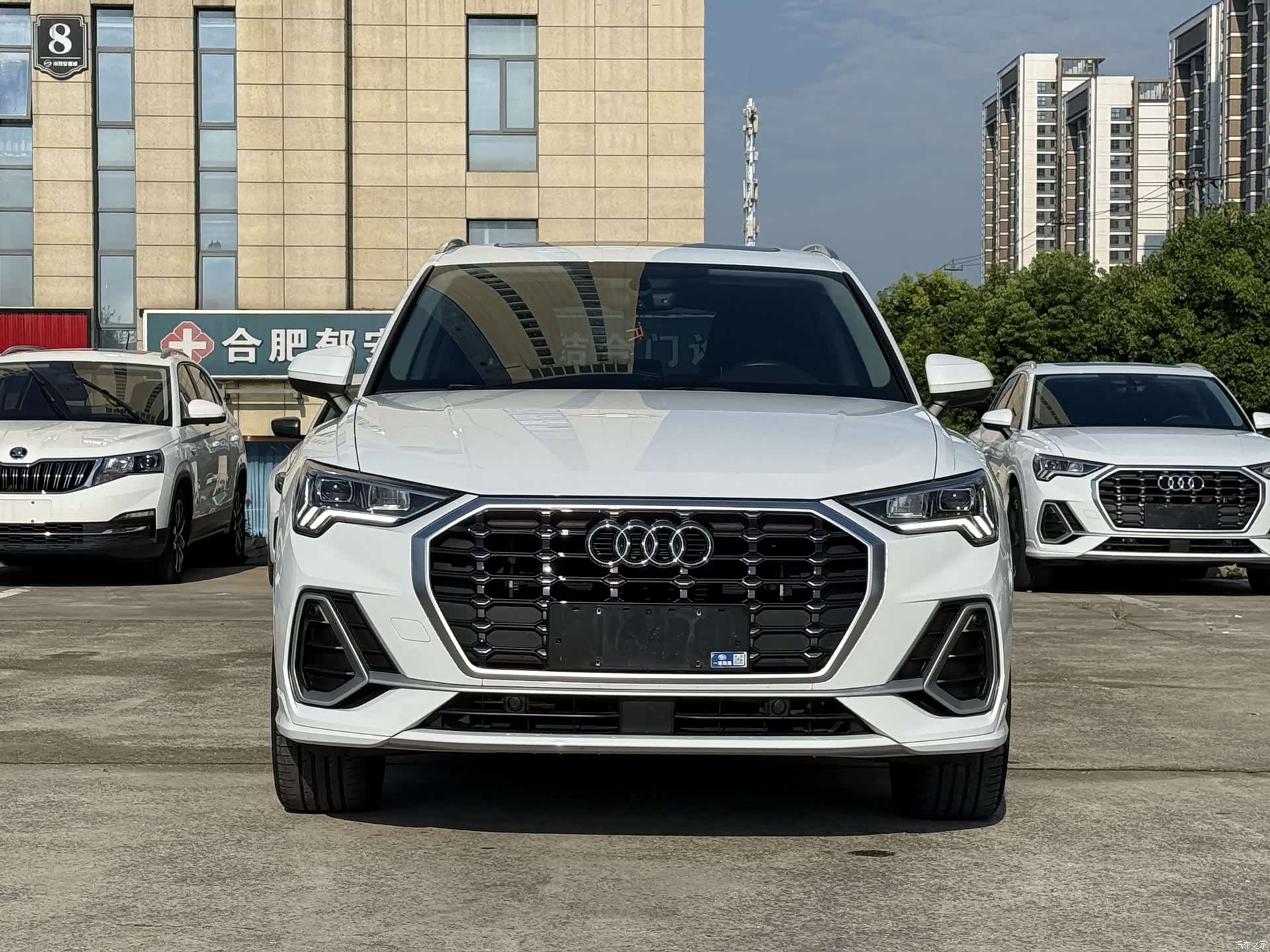 Audi Q3, 2022 2