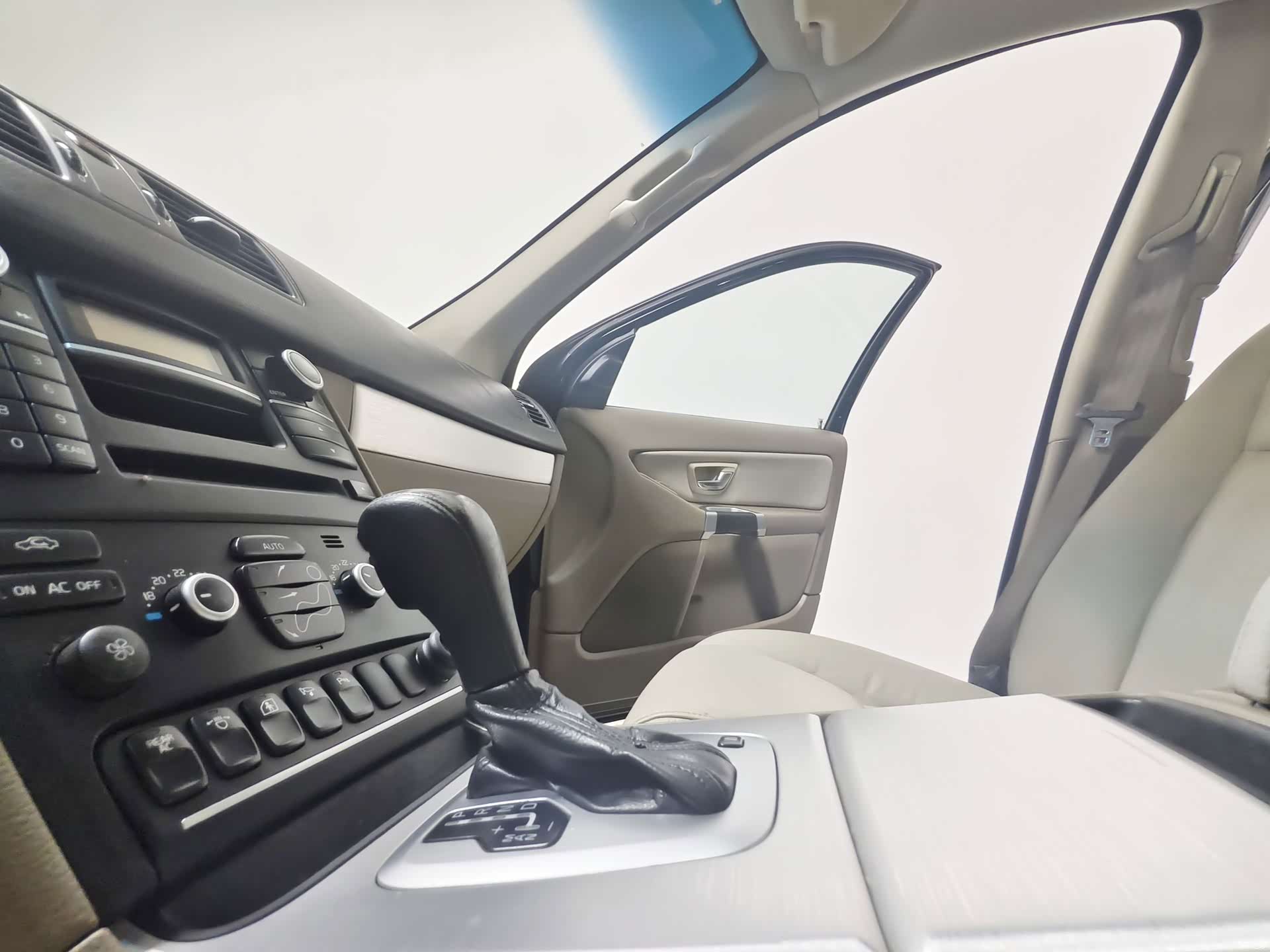 Volvo XC90, 2013 14