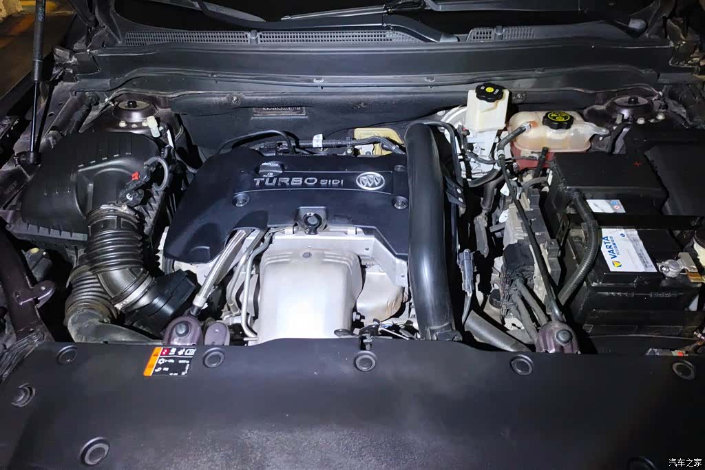 Buick Envision Plus, 2016 10