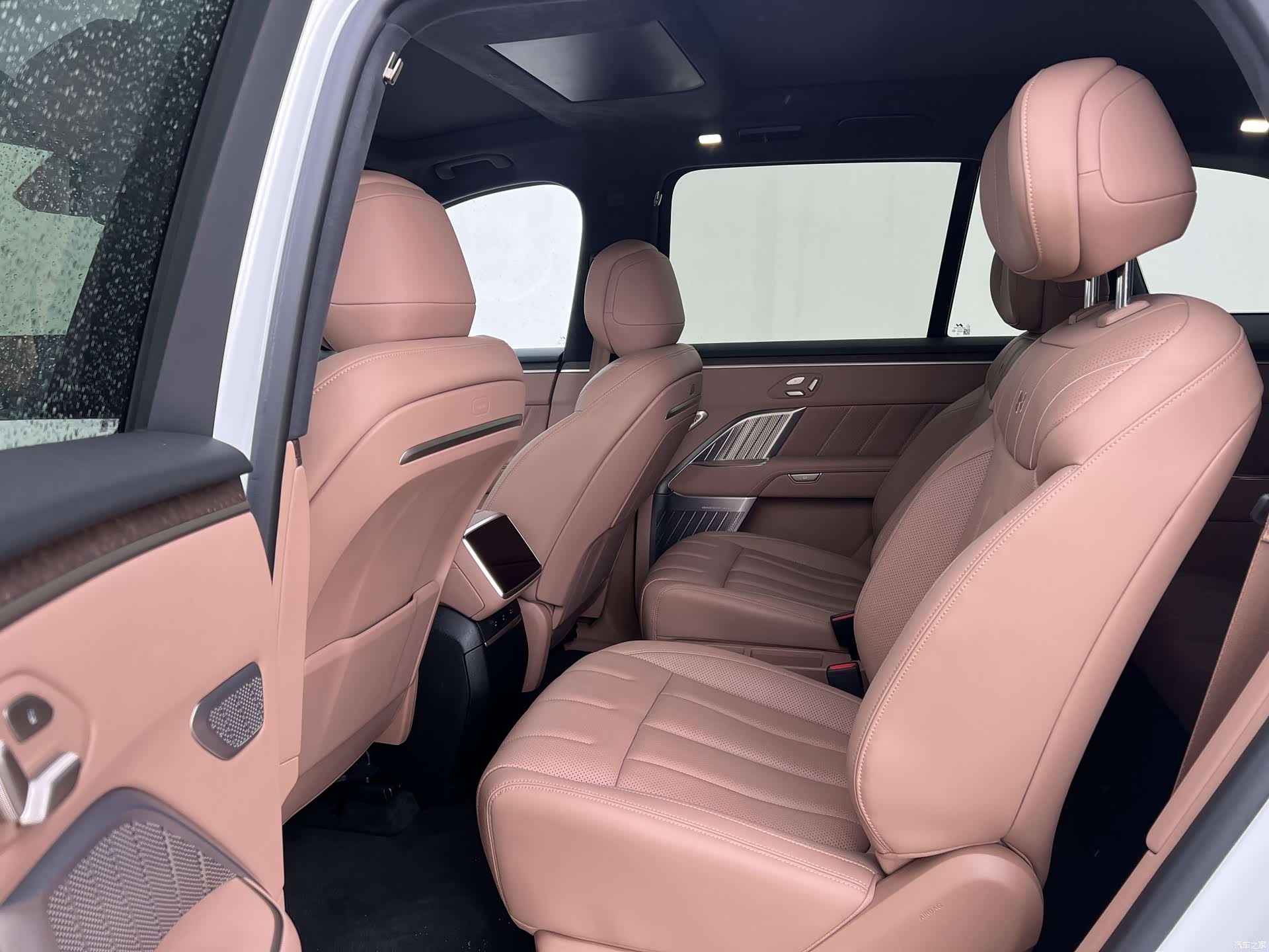 NIO L90, 2025 9