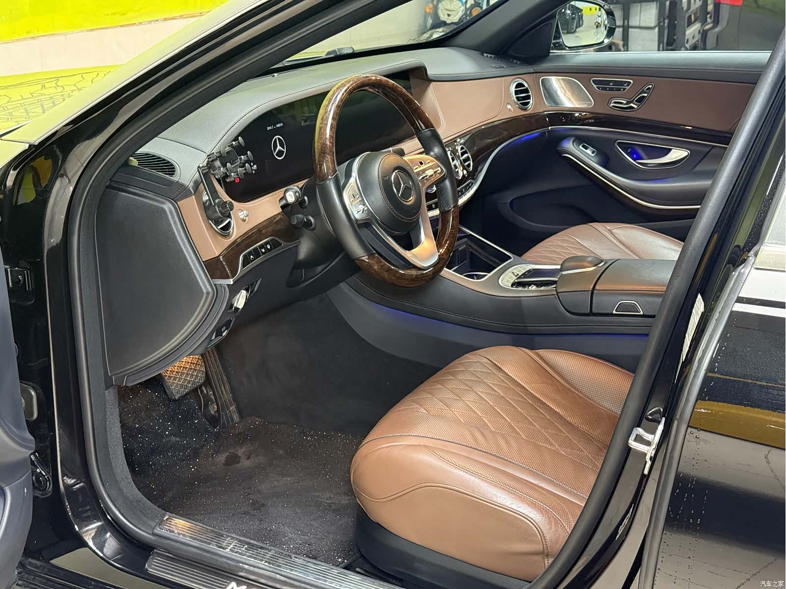 Maybach S-Class, 2020 9