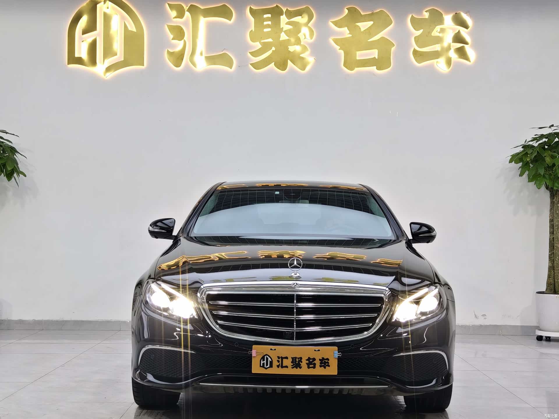 Mercedes-Benz E-Class, 2019 3