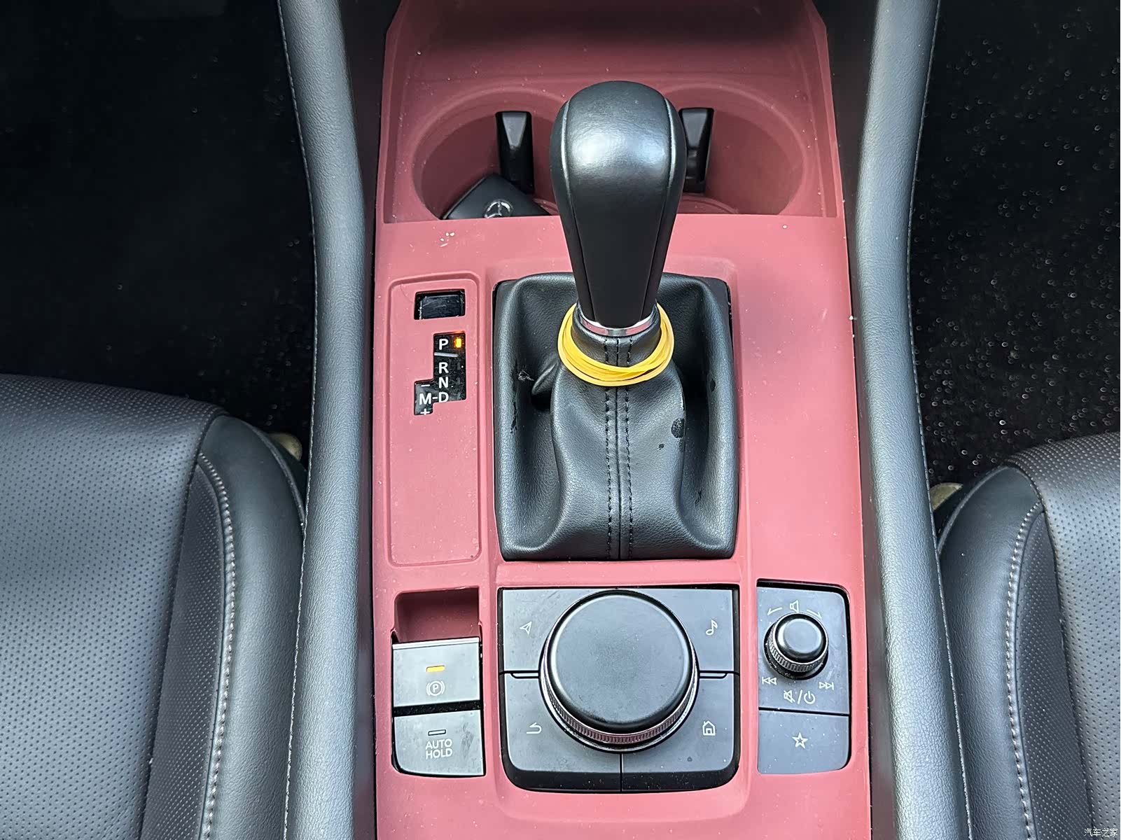 Mazda Mazda3, 2024 14