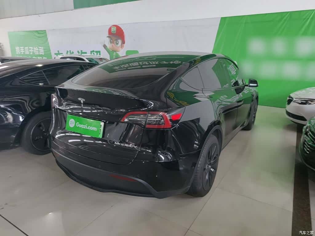 Tesla Model Y, 2022 7
