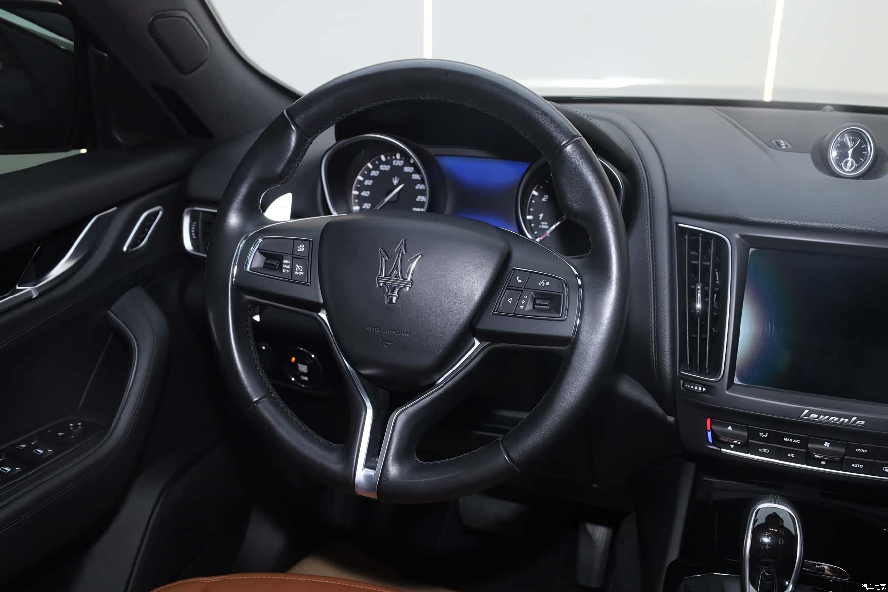 Maserati Levante, 2018 23