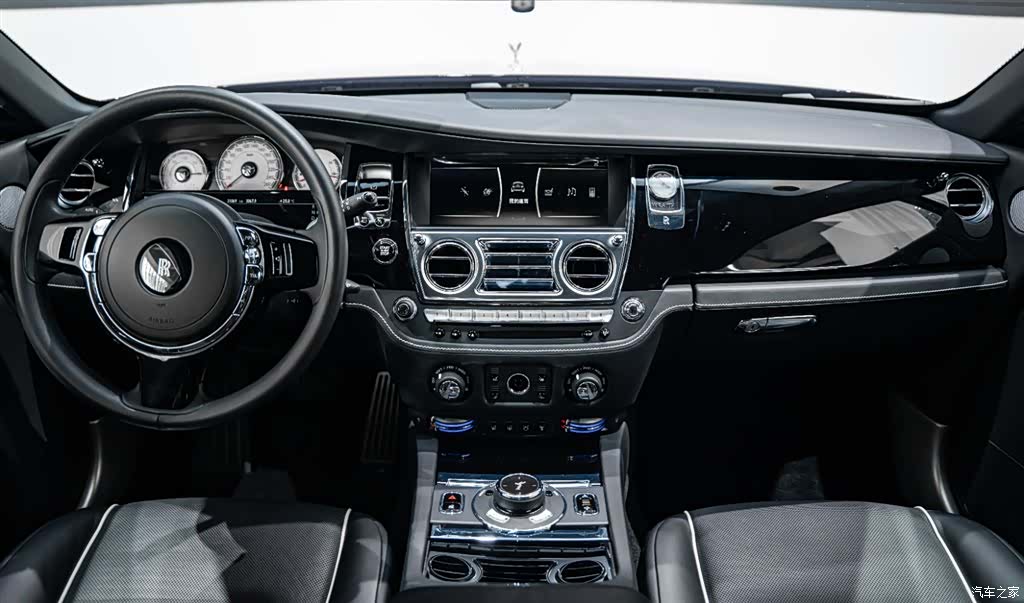 Rolls-Royce Wraith, 2018 12