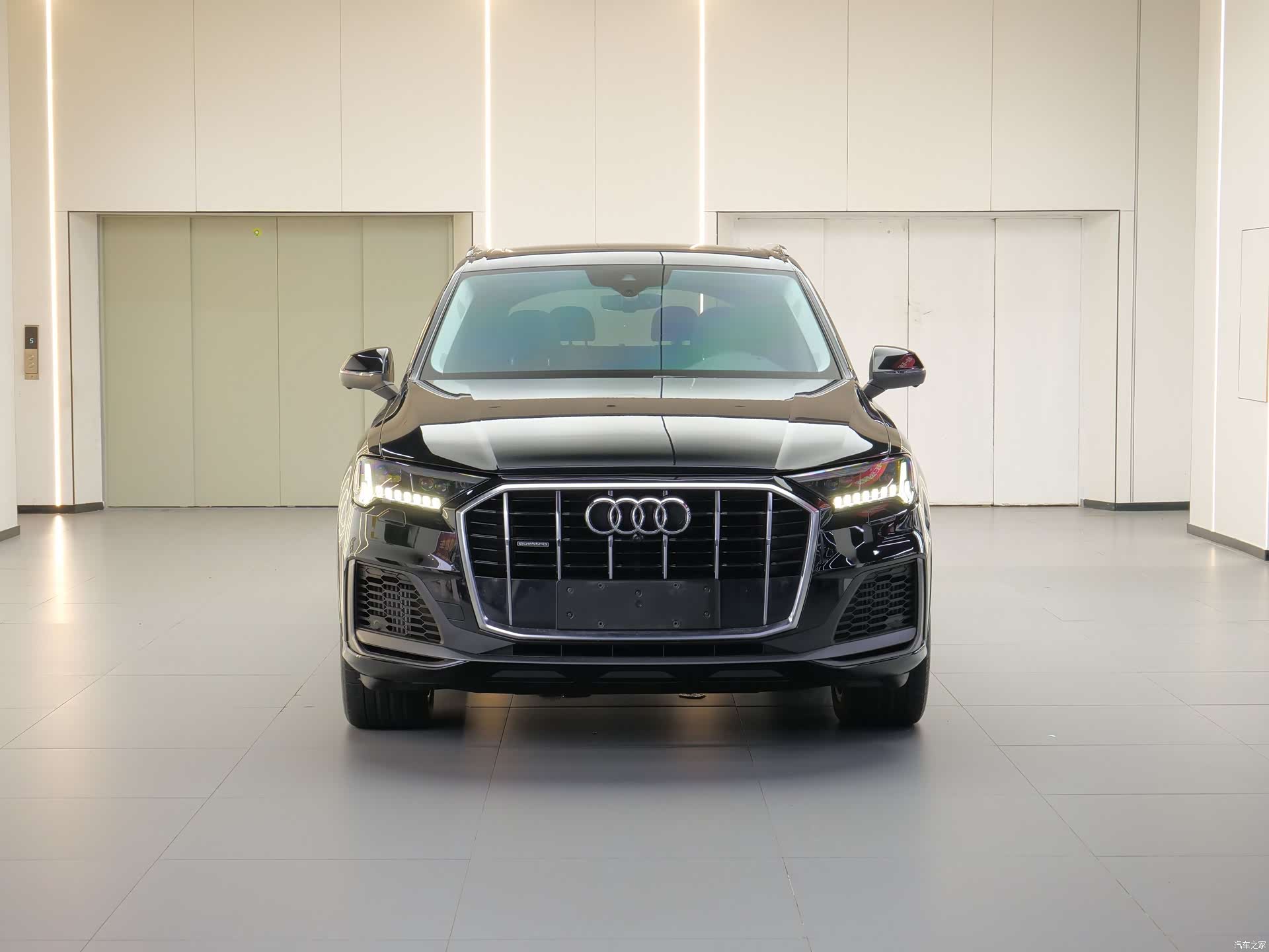 Audi Q7, 2022 2