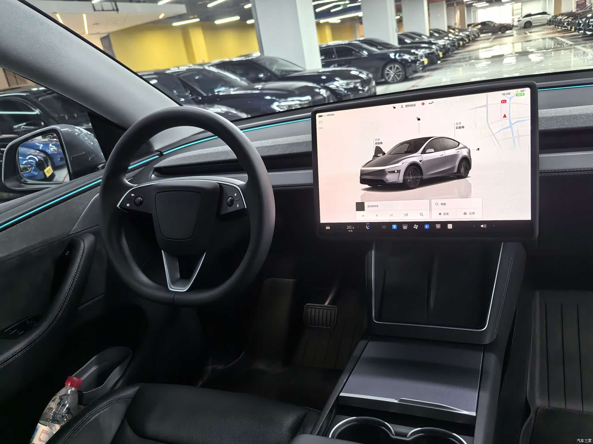 Tesla Model Y, 2025 11