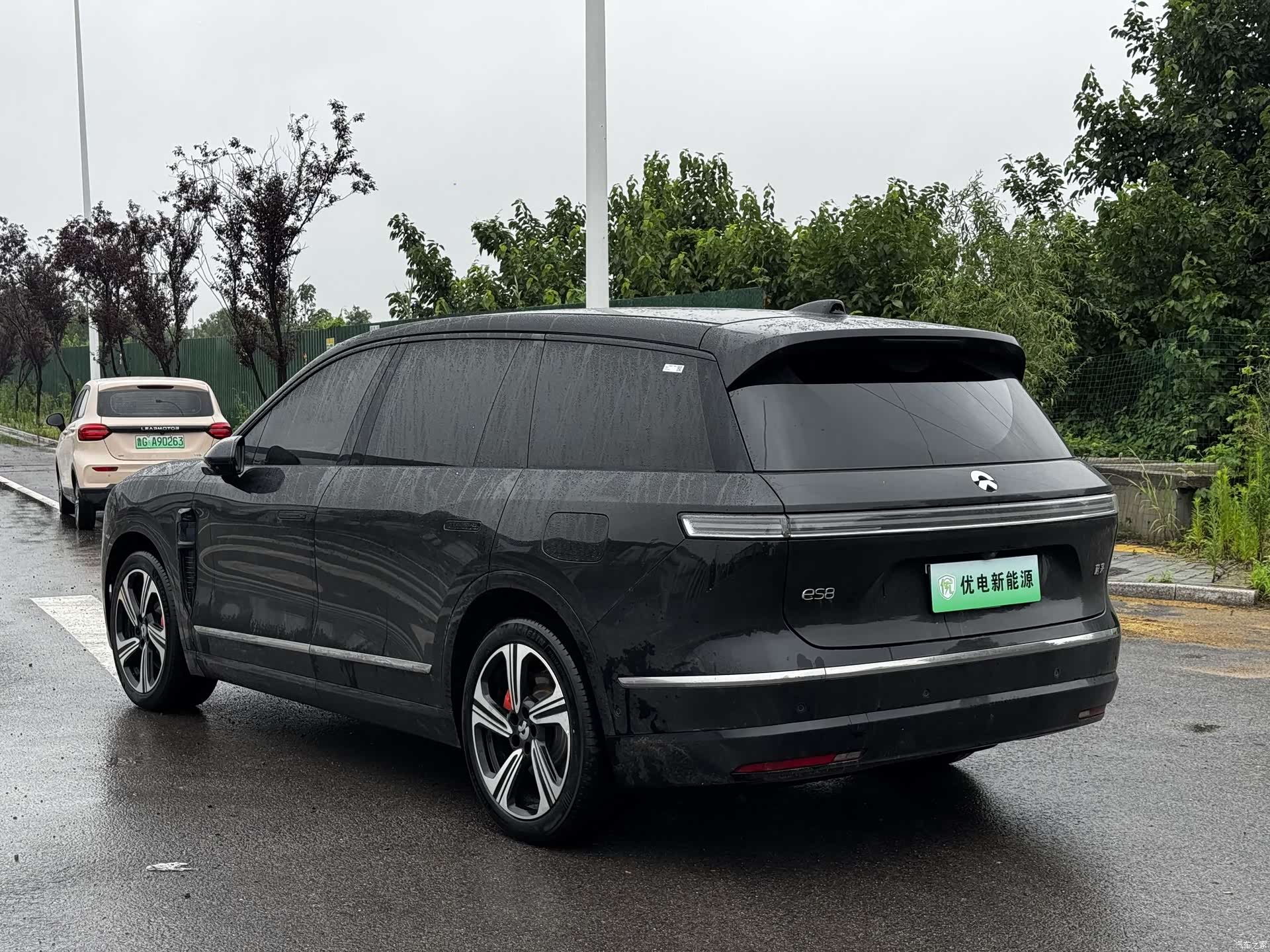 NIO ES8, 2026 4
