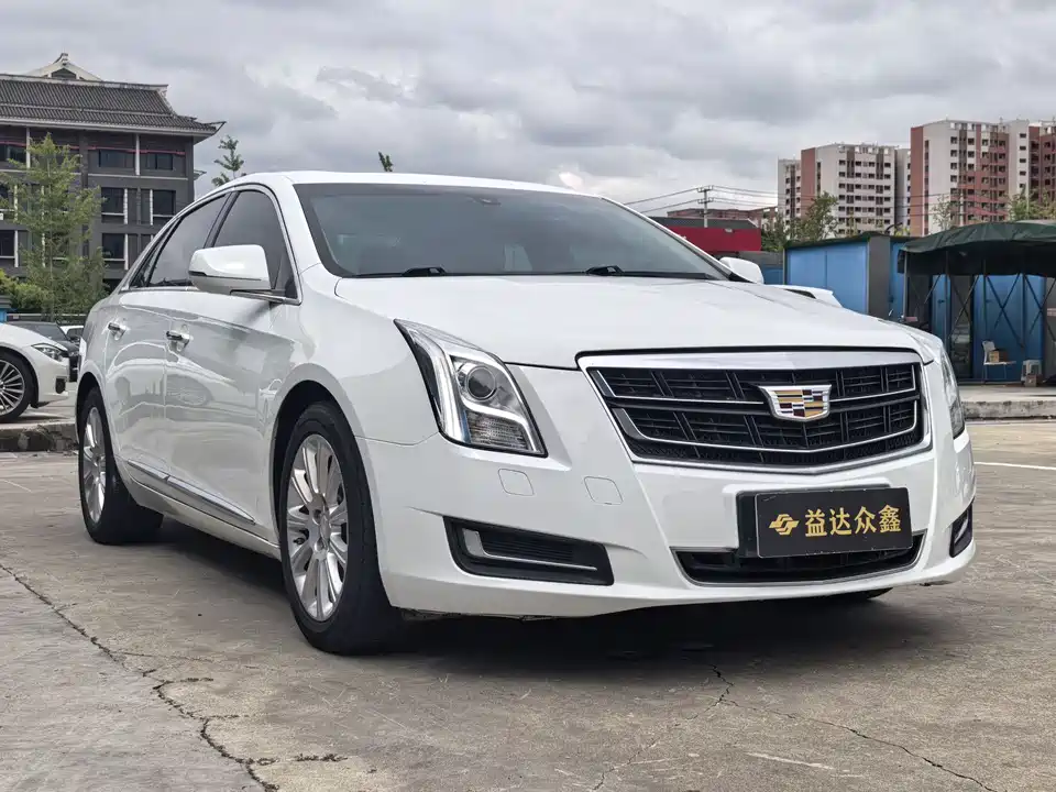 Cadillac XTS