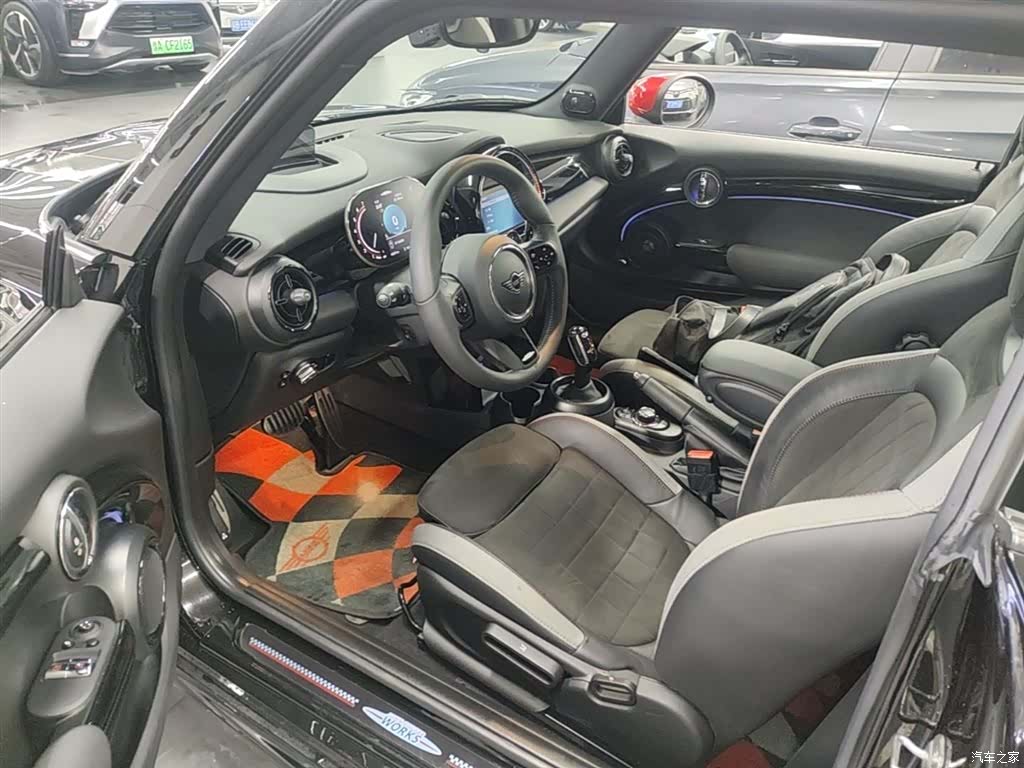 Mini Cooper, 2022 16