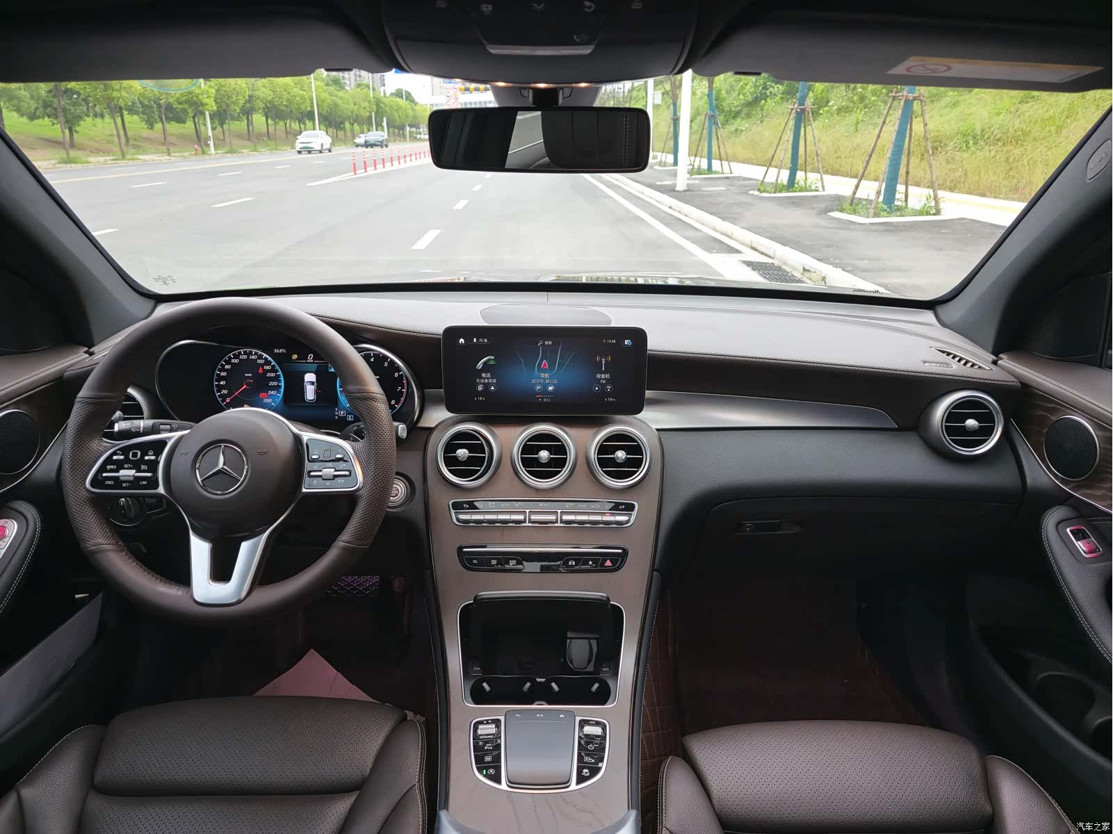 Mercedes-Benz GLC, 2020 все фото