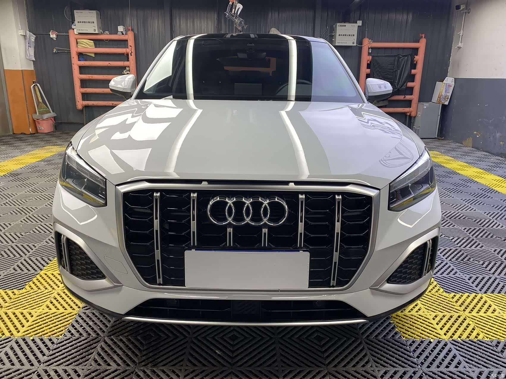 Audi Q2L, 2022 2