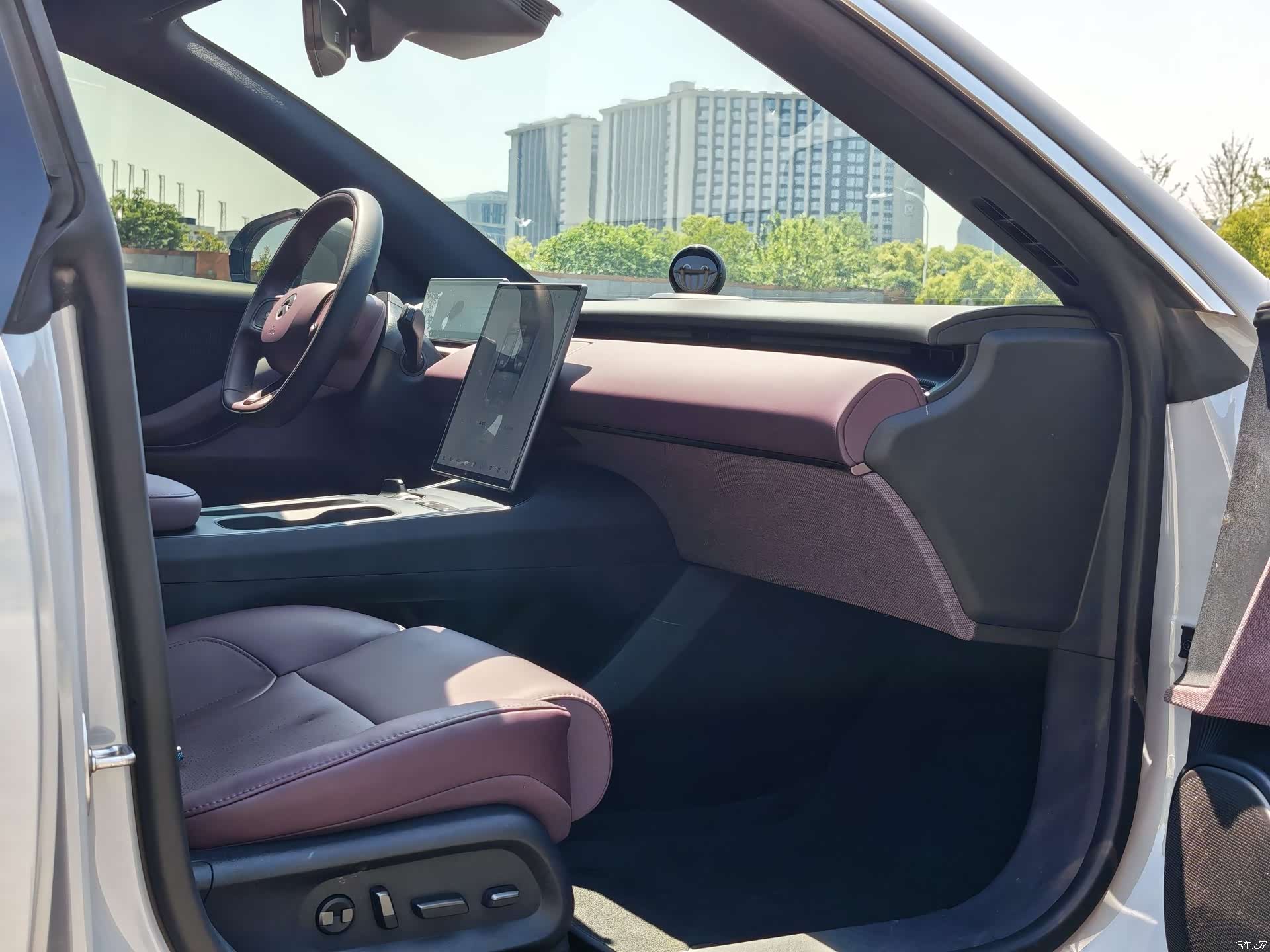 NIO ET5, 2024 16