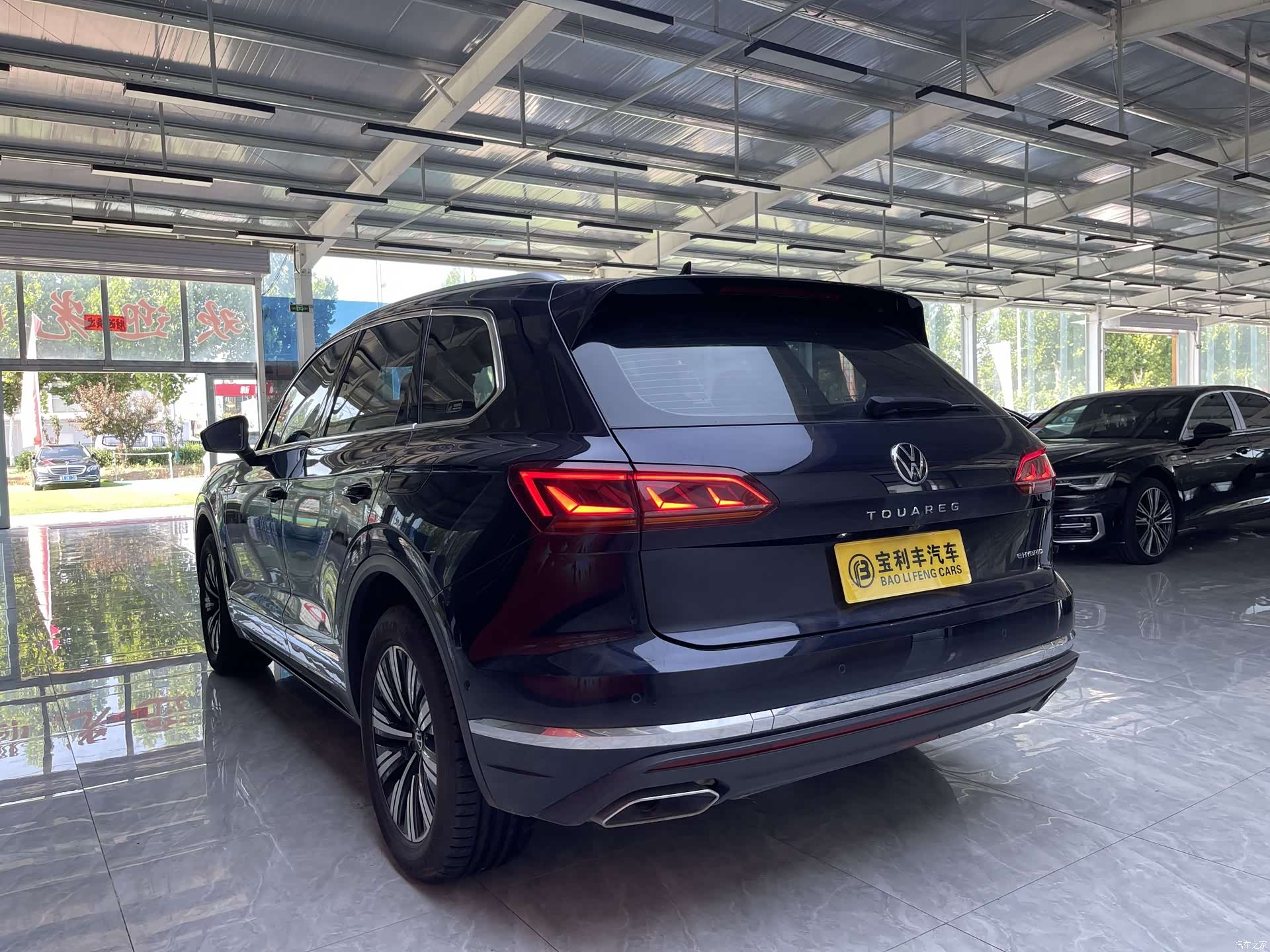 Volkswagen Touareg, 2021 4