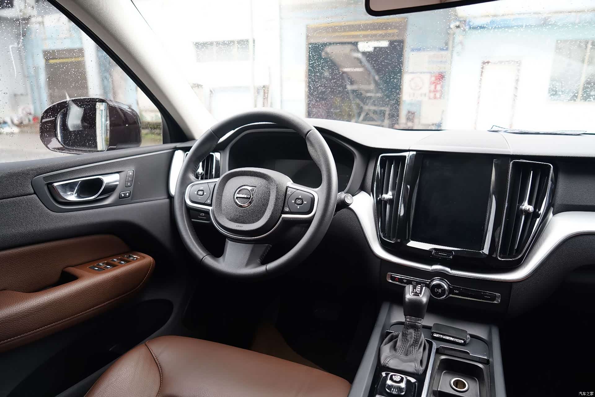 Volvo XC60, 2019 14