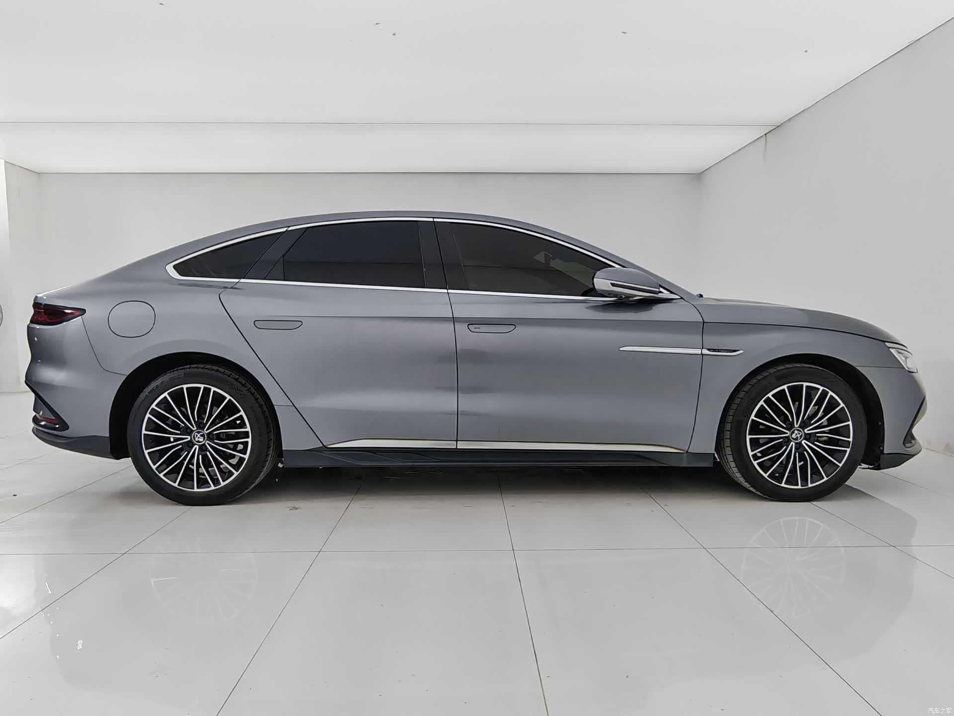 BYD Han, 2022 7