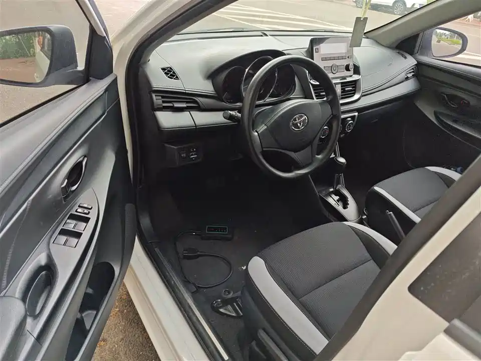 Toyota YARiS L Zhixuan