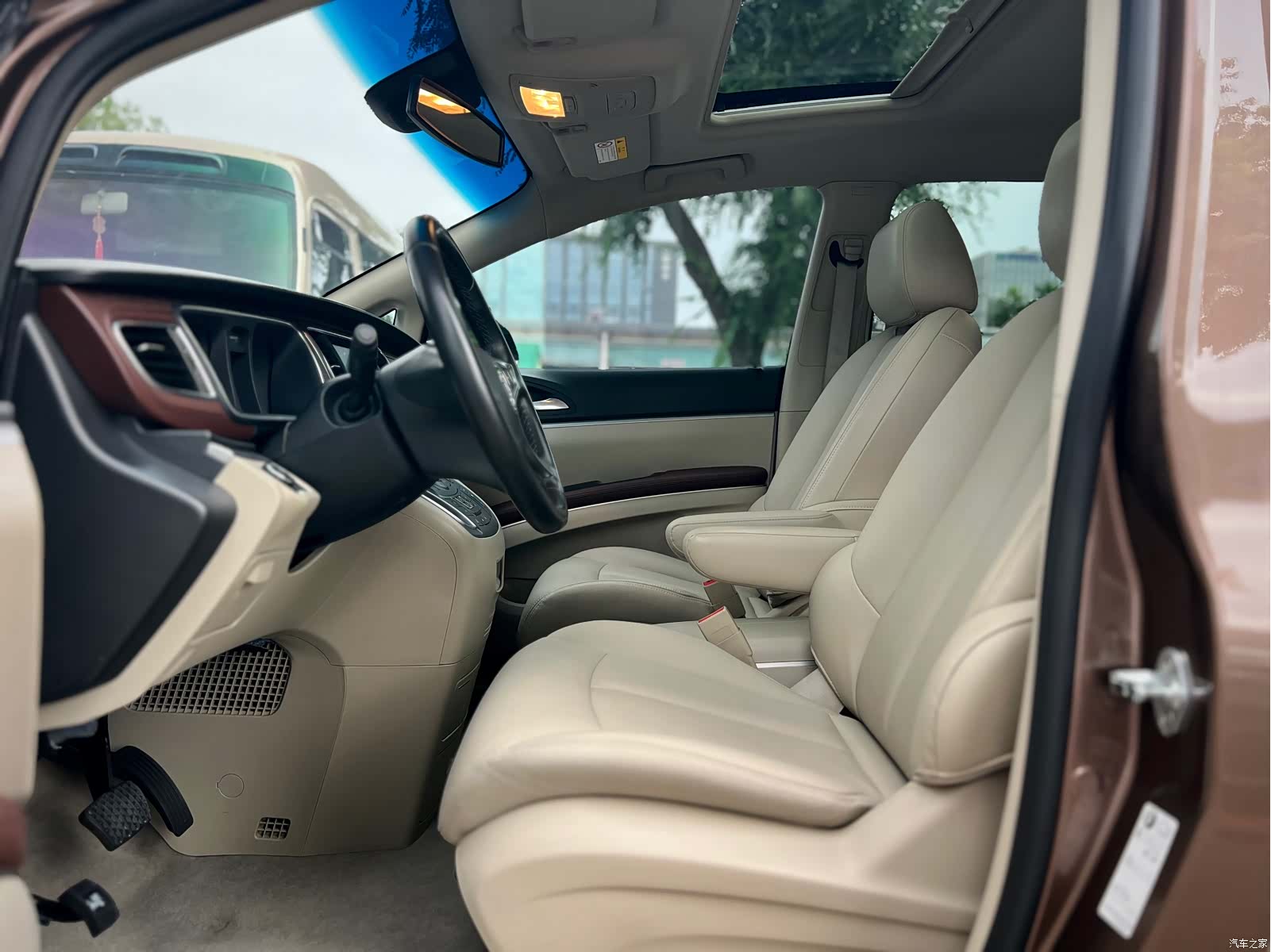Buick GL8, 2020 17
