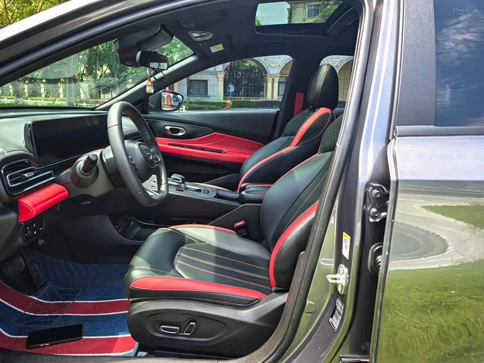 Trumpchi Shadow Leopard