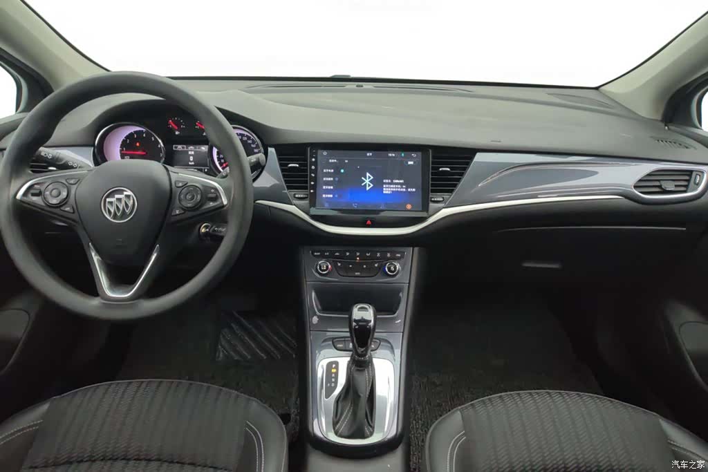 Buick Verano, 2018 12