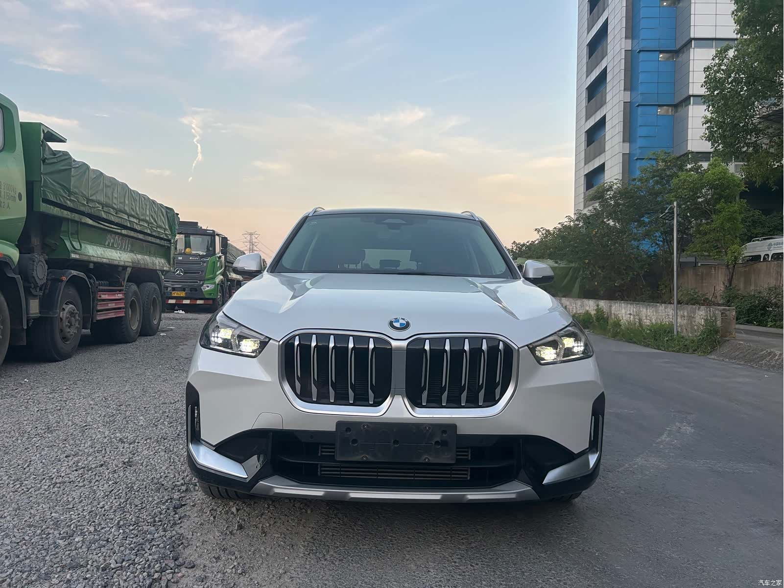 BMW iX1, 2024 2