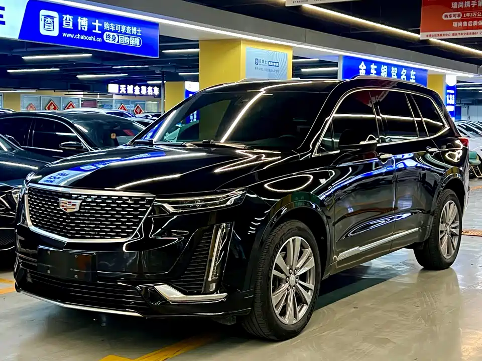 Cadillac XT6