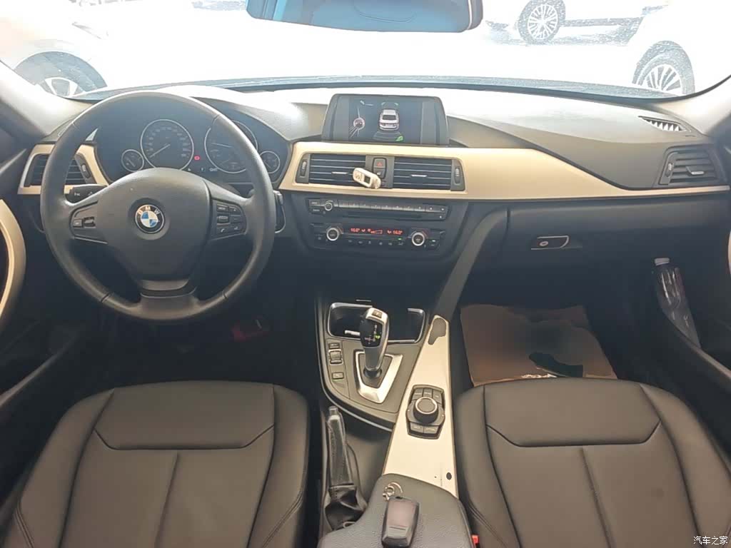 BMW 3 Series, 2015 10