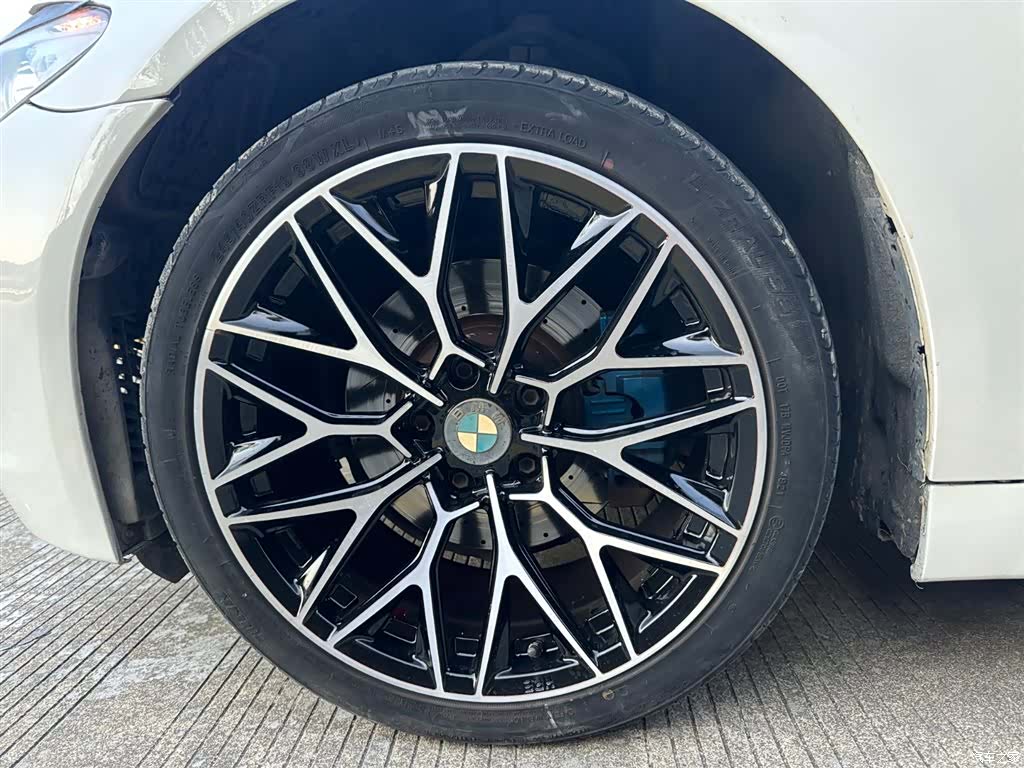 BMW 5 Series, 2012 18