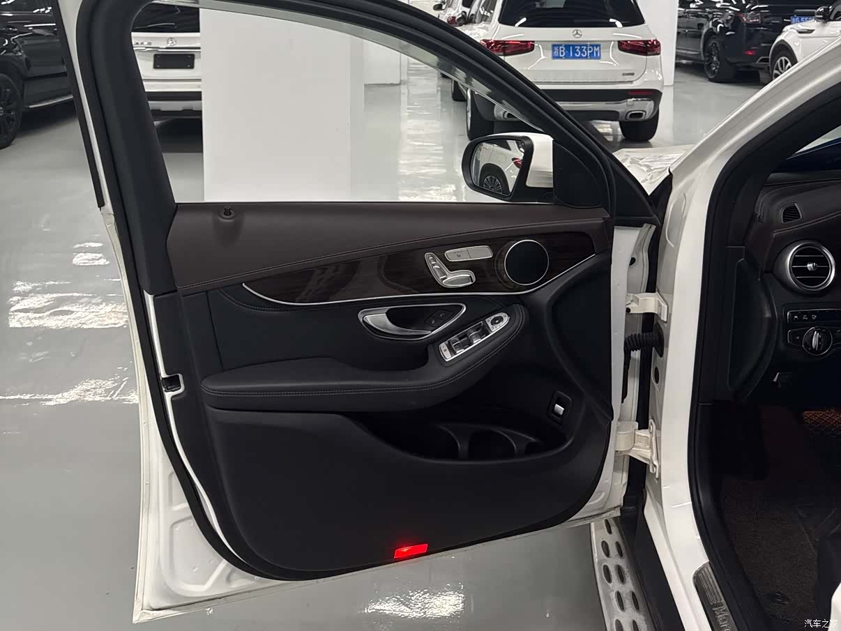 Mercedes-Benz GLC, 2016 7