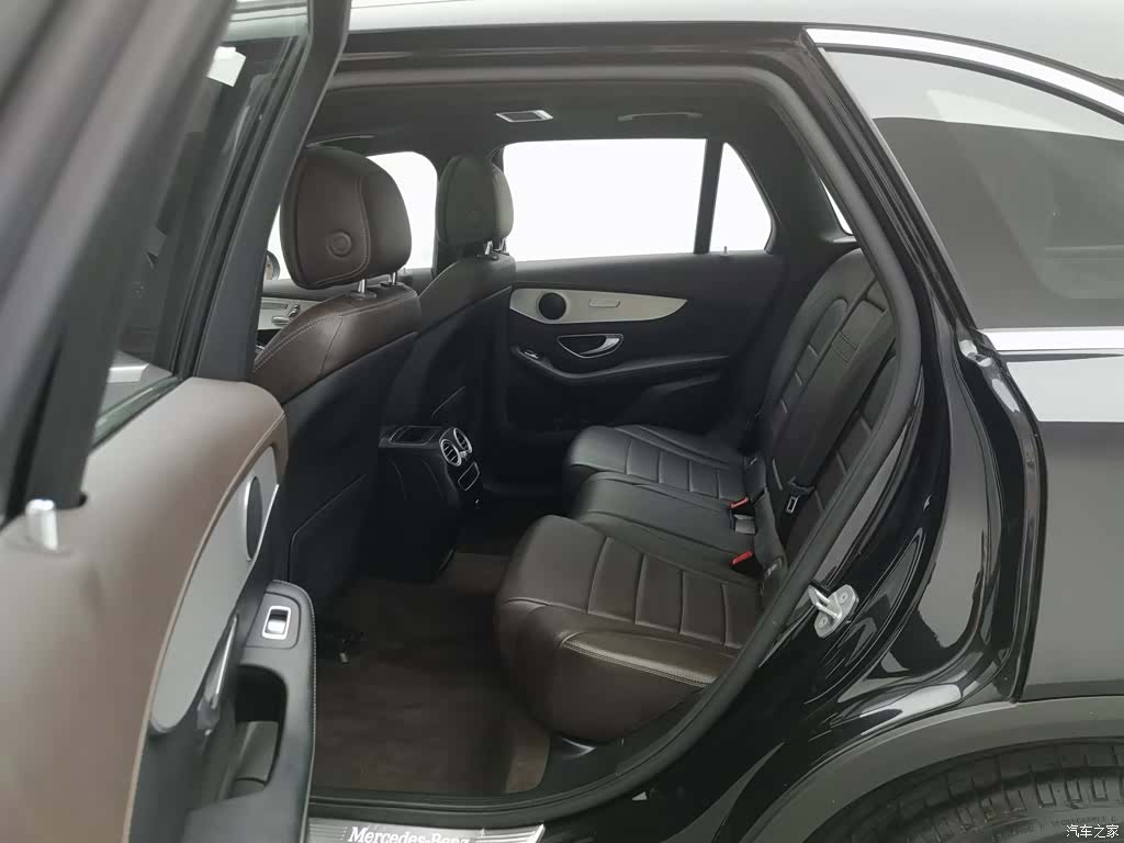 Mercedes-Benz GLC, 2021 15