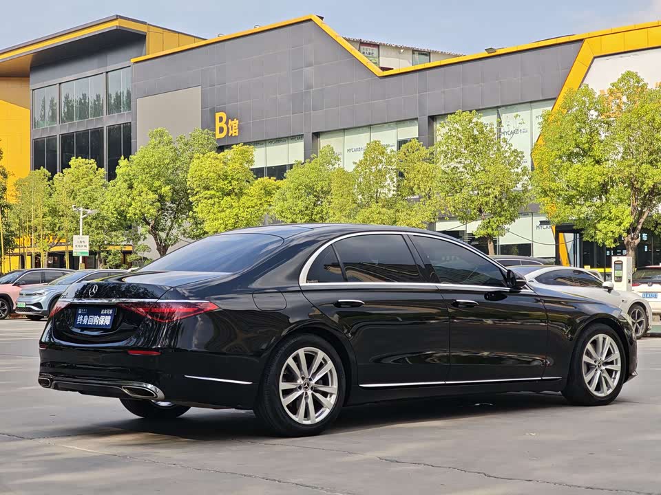 Mercedes-Benz S-class