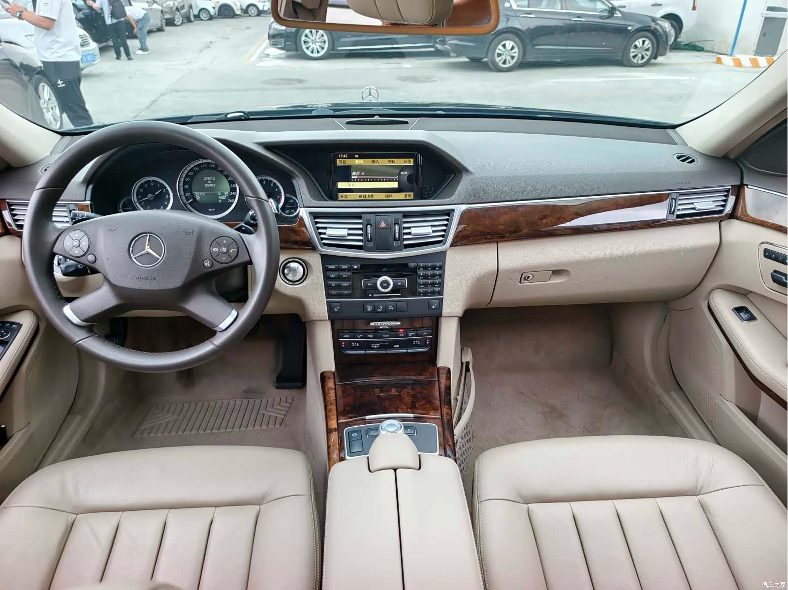 Mercedes-Benz E-Class, 2011 12
