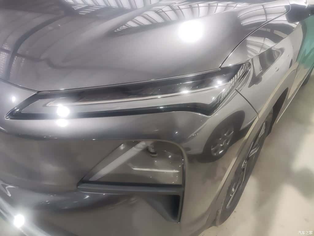 Wuling Starlight, 2026 24