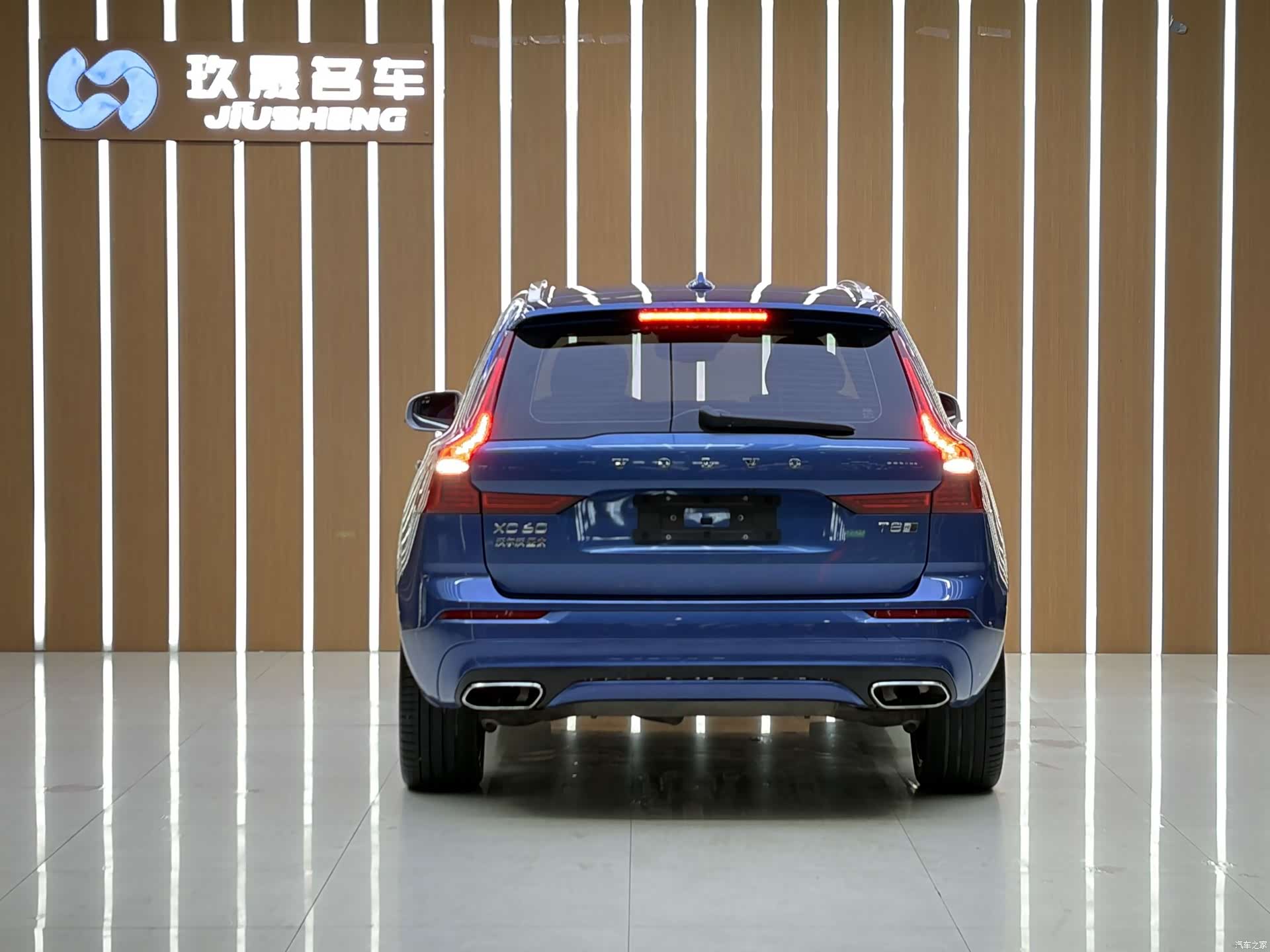 Volvo XC60, 2018 все фото