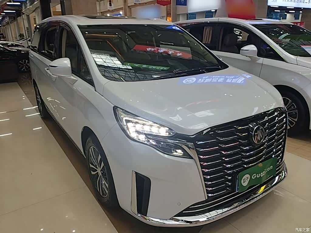 Buick GL8, 2024 4