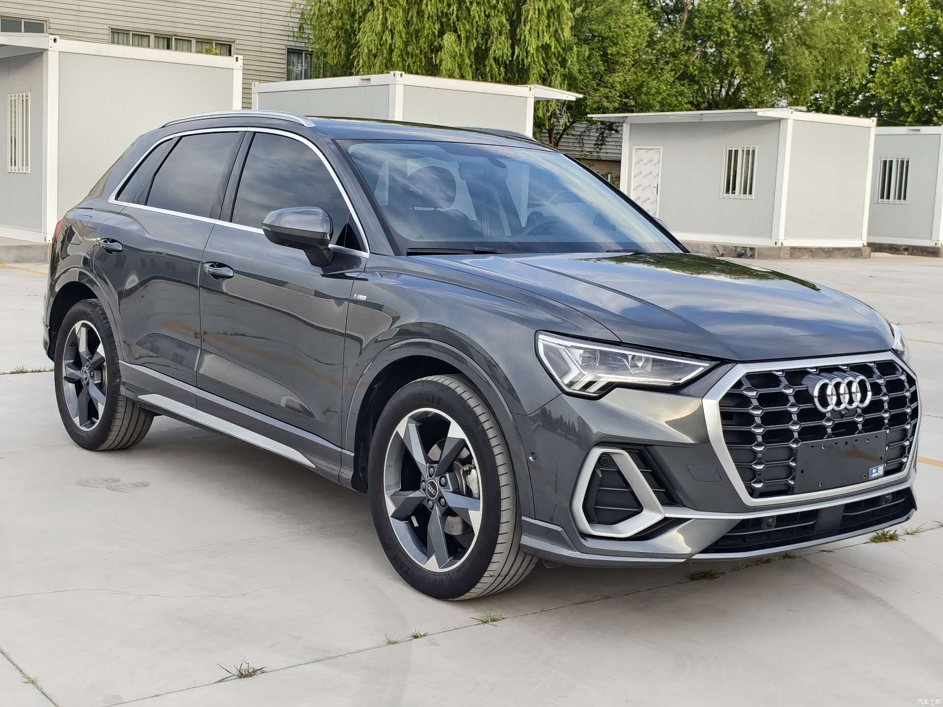 Audi Q3, 2022 3
