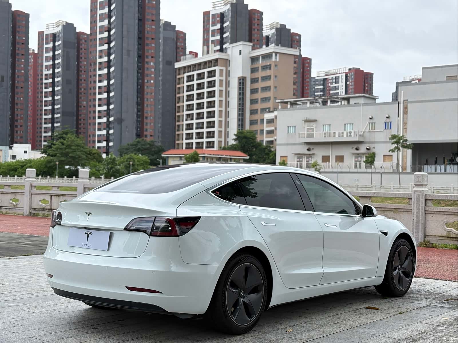 Tesla Model 3, 2020 9