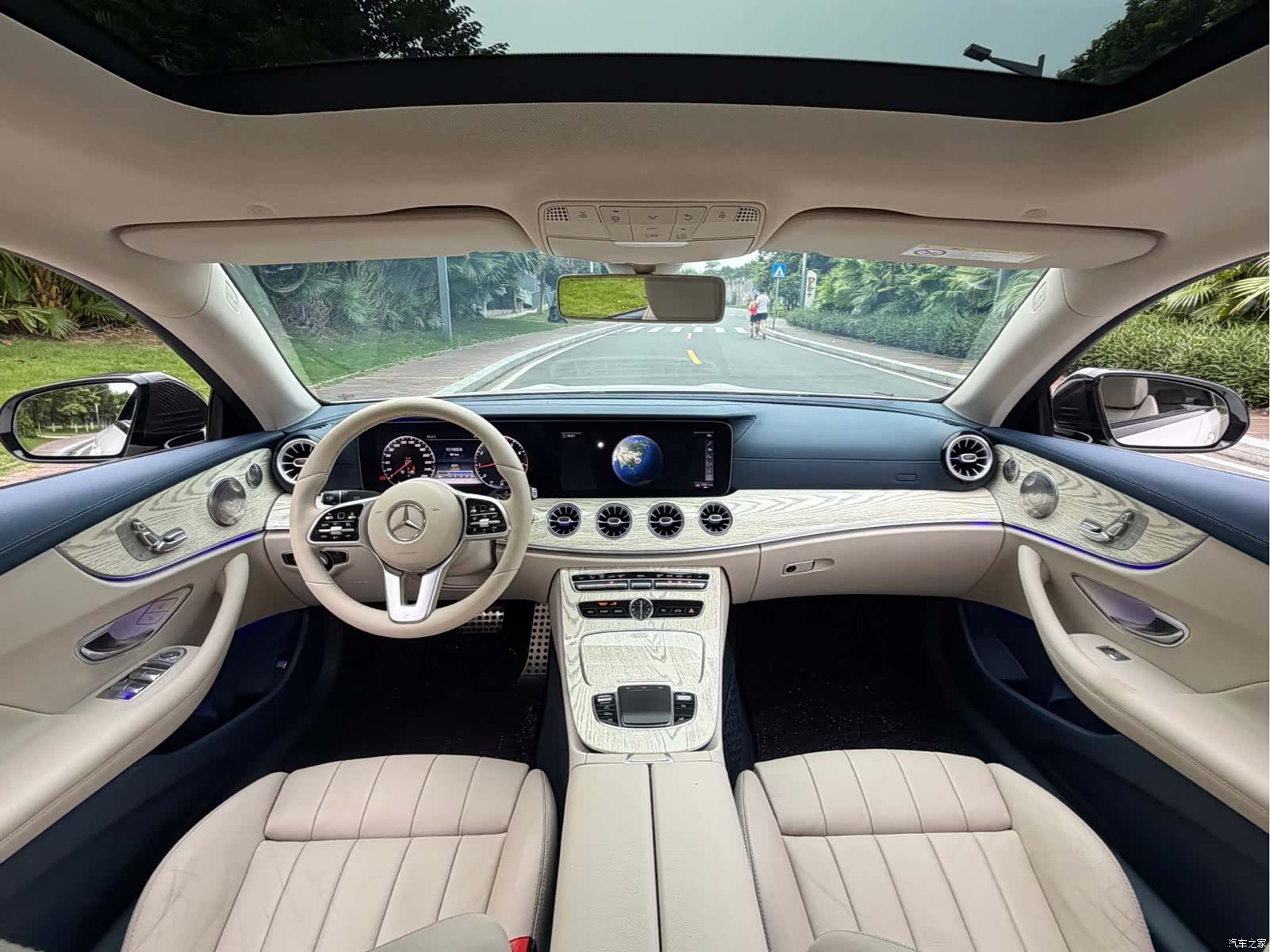 Mercedes-Benz E-Class, 2019 все фото