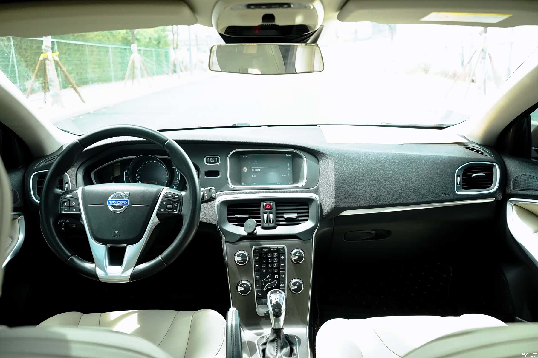 Volvo V40, 2016 10