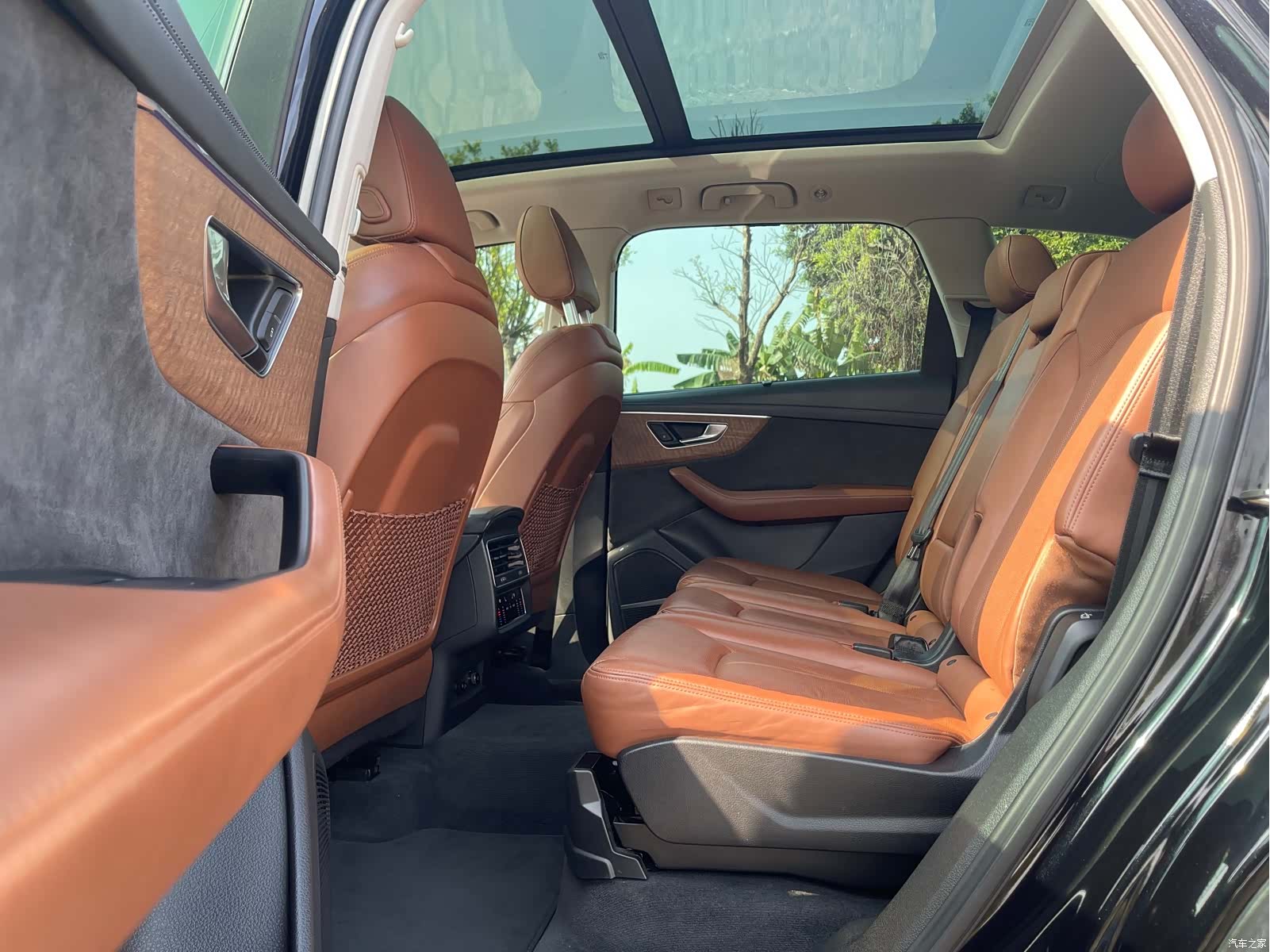 Audi Q7, 2021 9