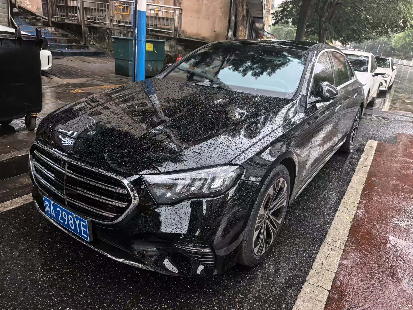 Mercedes-Benz E-Class, 2025 1