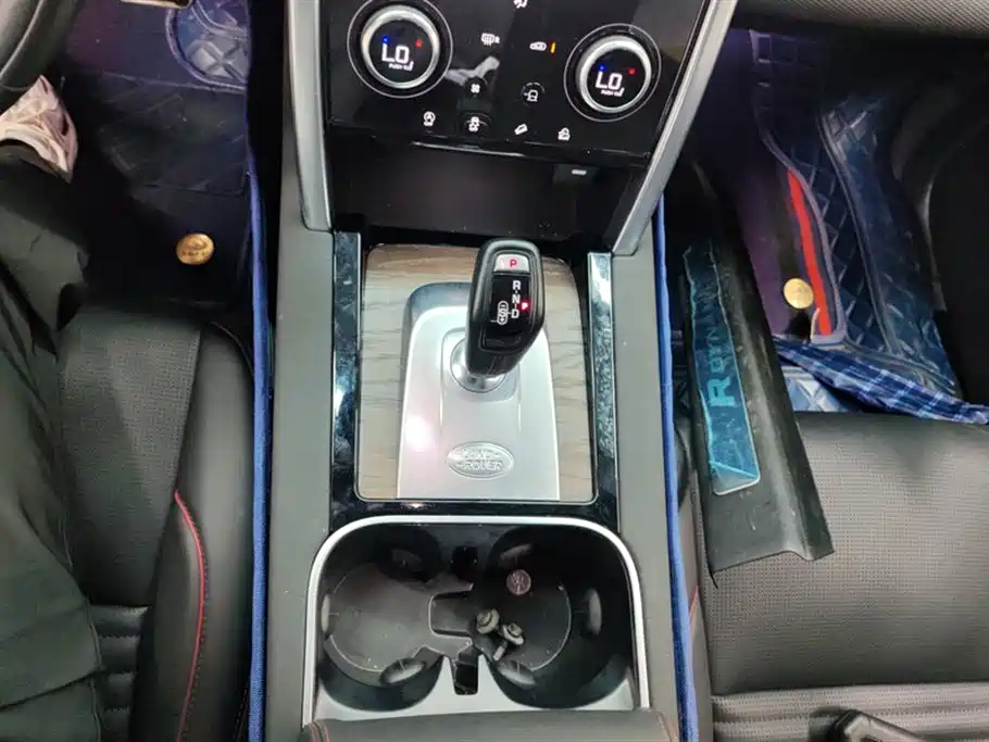 Land Rover Discover sports