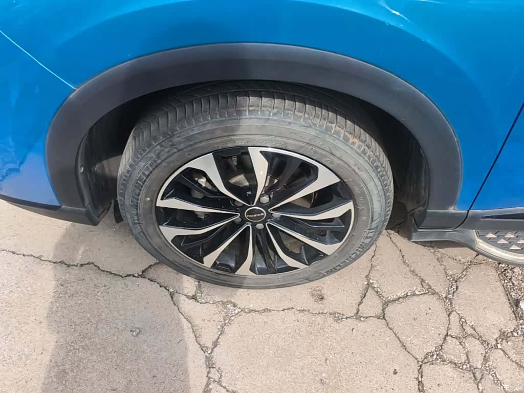 Roewe RX5, 2022 23