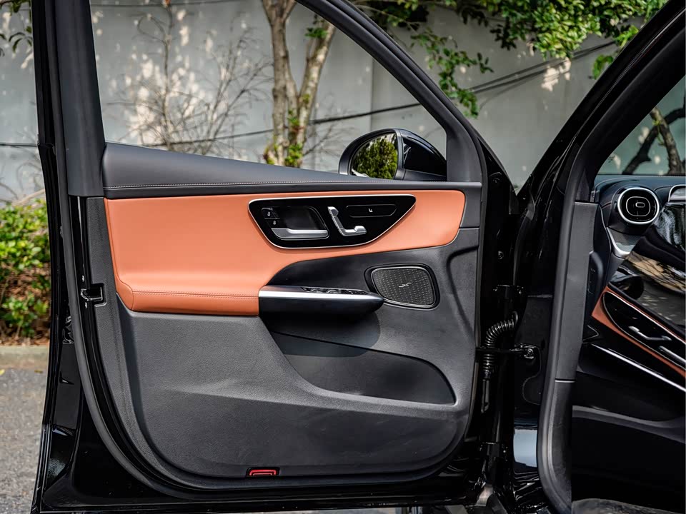 Mercedes-Benz GLC Mercedes-Benz GLC